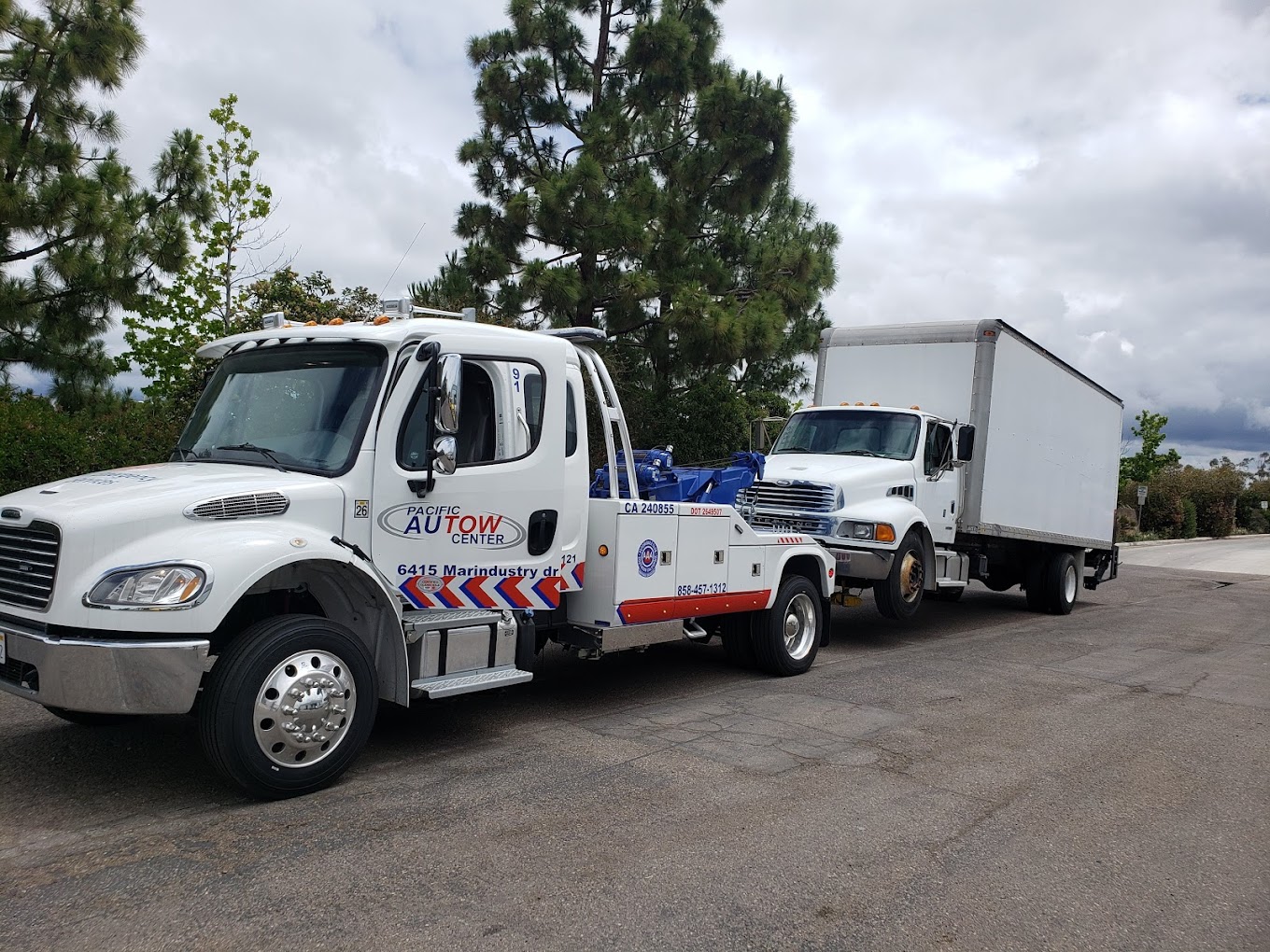 How Light Duty Towing in Poway Supports Safe Vehicle Recovery
